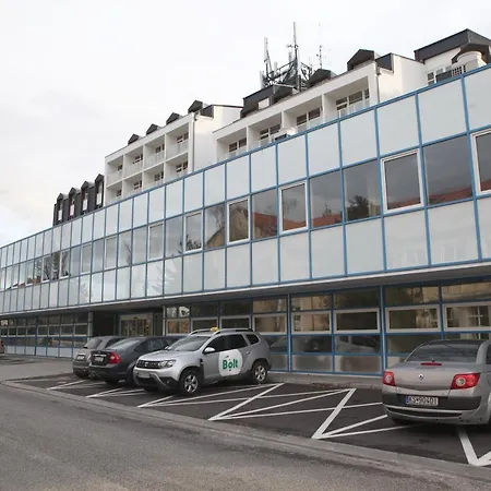 Kapslový hotel Siesta *